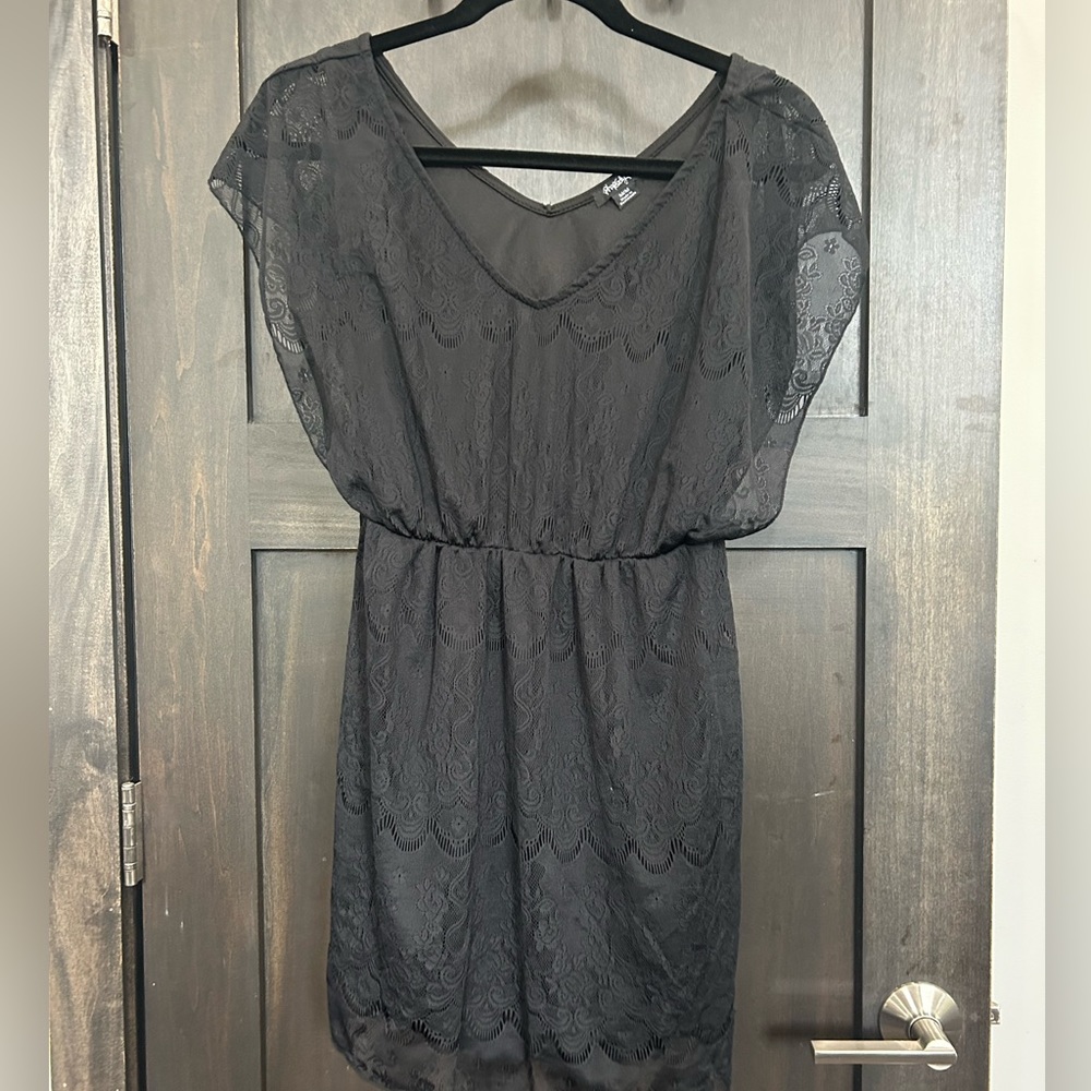 Medium Black Lace Cocktail Dress